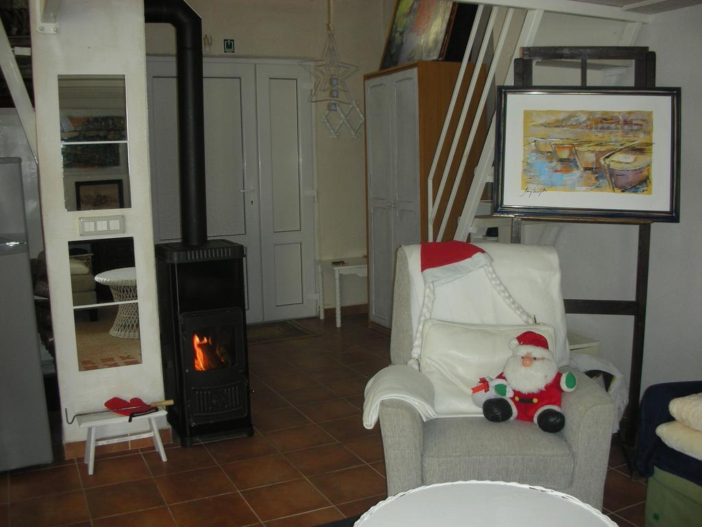 Apartment Croatia Art Drasnice Rom bilde