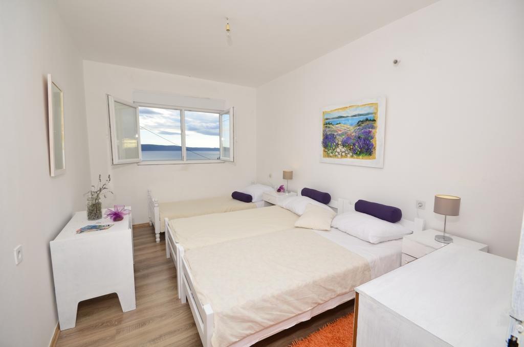 Apartment Croatia Art Drasnice Rom bilde
